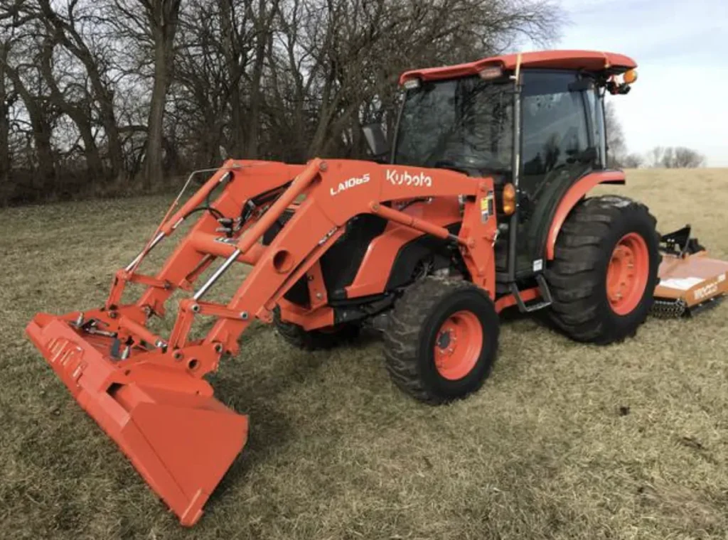 2022 Kubota MX6000HSTC