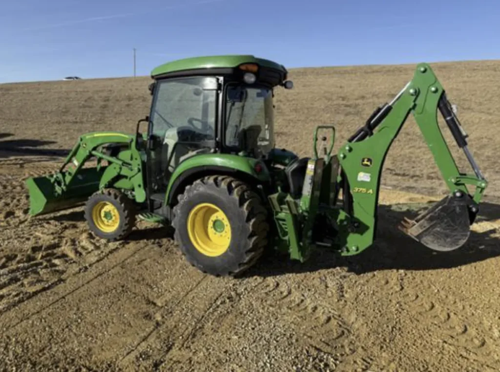 2022 John Deere 3046R