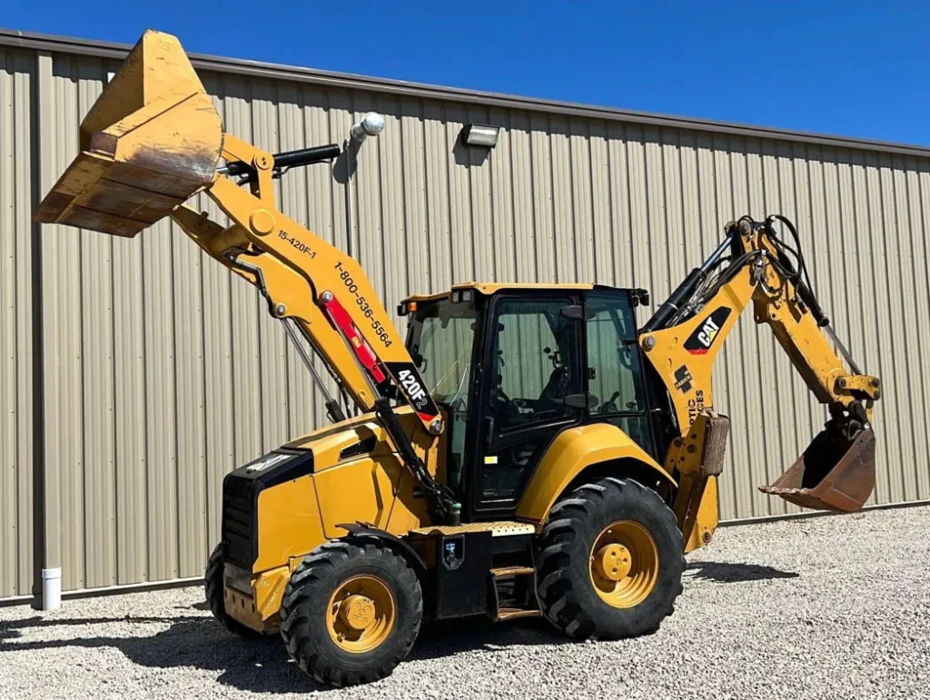 2015 Caterpillar 420F2 Backhoe Loader