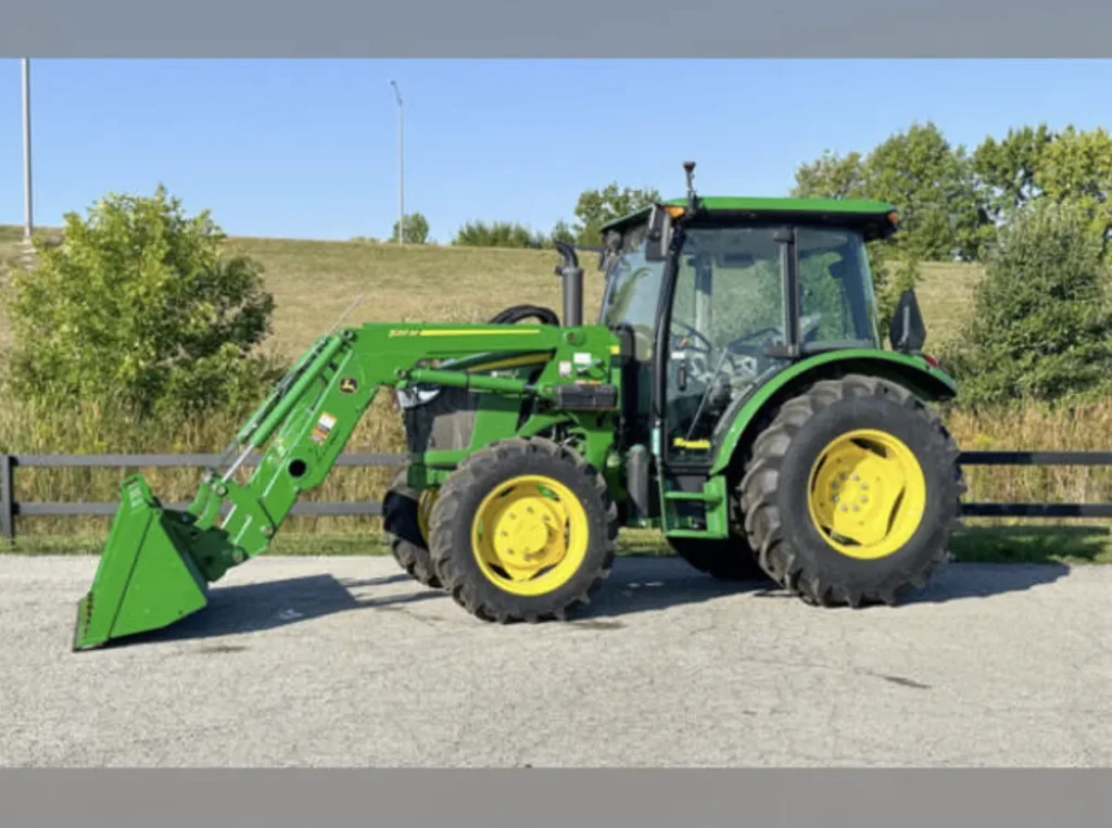 2024 John Deere 5075E