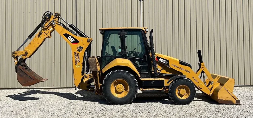 2015 Caterpillar 420F2 Backhoe Loader
