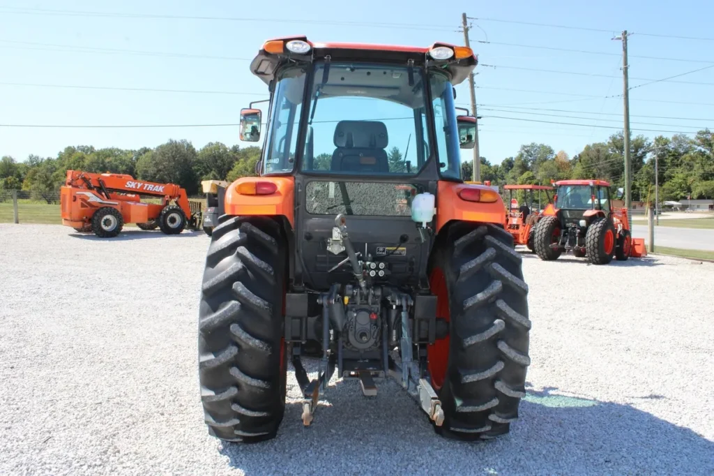 2013 Kubota M7060