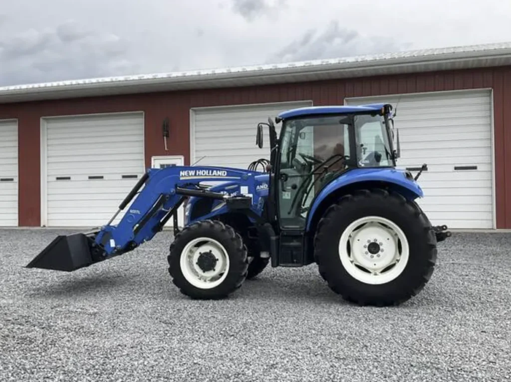 2015 New Holland T4.75