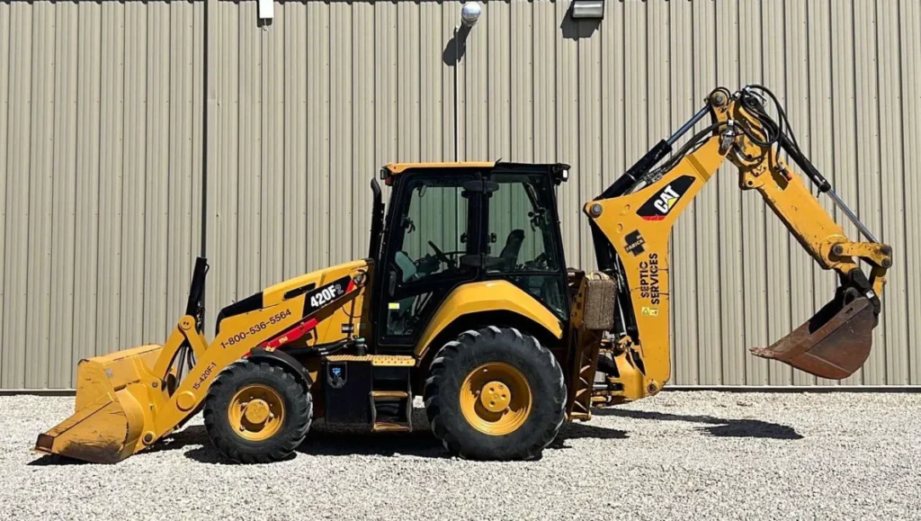 2015 Caterpillar 420F2 Backhoe Loader