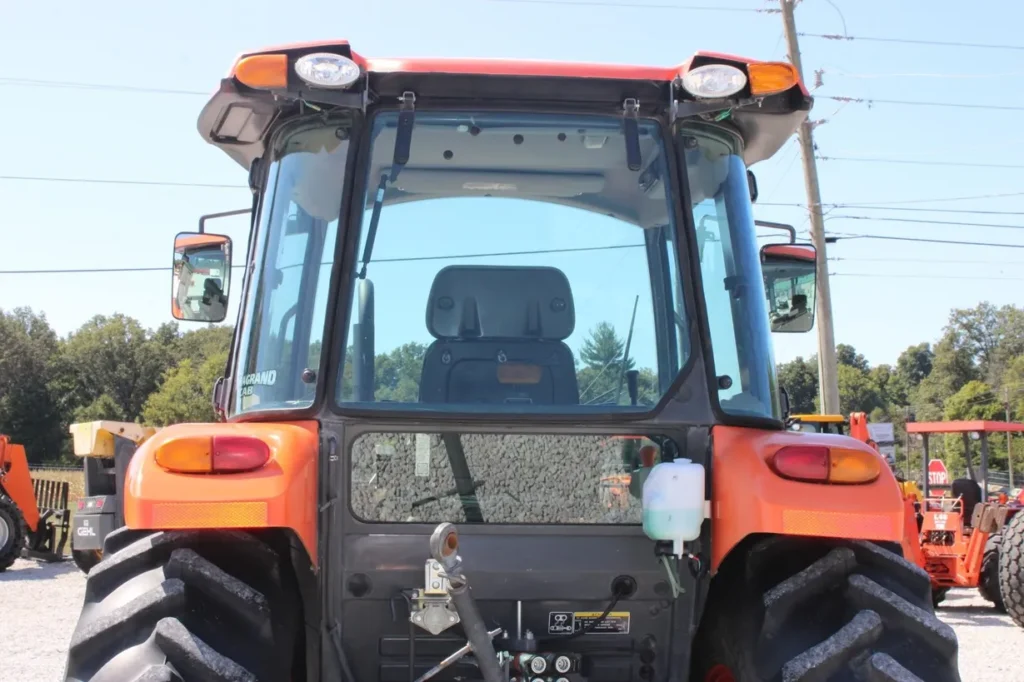 2013 Kubota M7060
